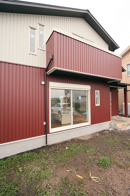 実例02ハーフセルフビルド、建て主様と共に造った家